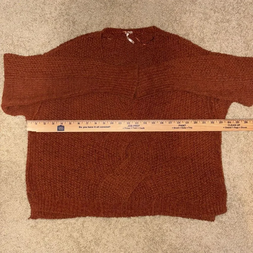 Free People Coco V-Neck twist front textured sweater terracotta size XS/S‎